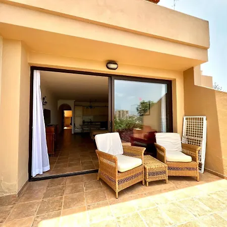 아파트 Ap1,with Sea Views, Free Wifi In Common Areas, Pool In Playa Roques 로스 레알레호스