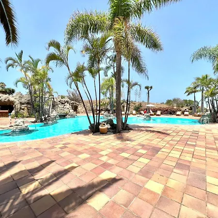 아파트 Ap1,with Sea Views, Free Wifi In Common Areas, Pool In Playa Roques 로스 레알레호스